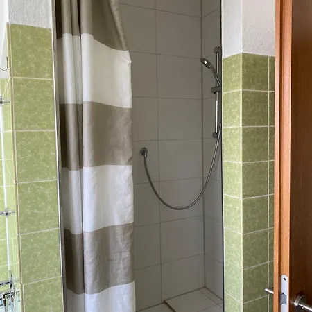 Hotel Ditzingen 게스트하우스 *