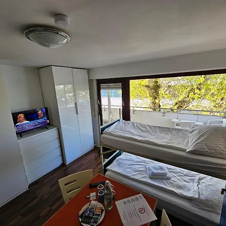 Hotel Ditzingen 게스트하우스