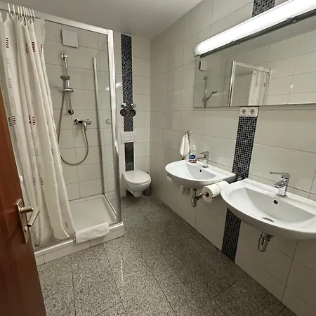 Πανσιόν Hotel Ditzingen