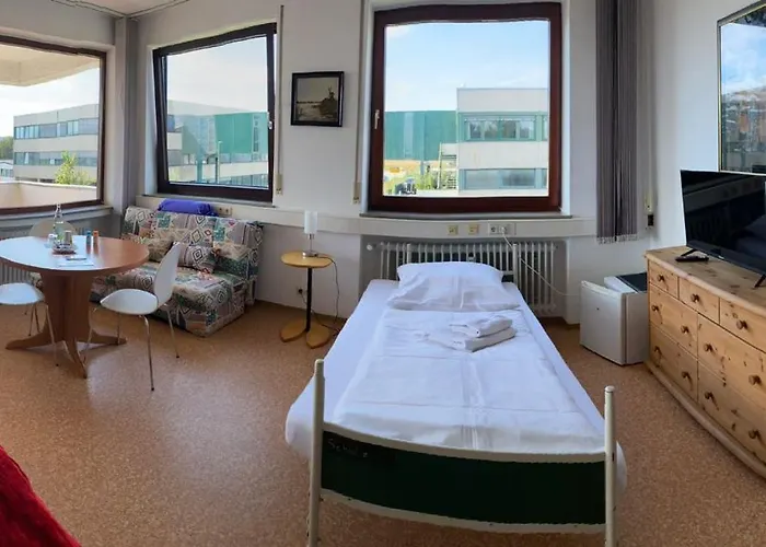 בית הארחה Hotel Ditzingen